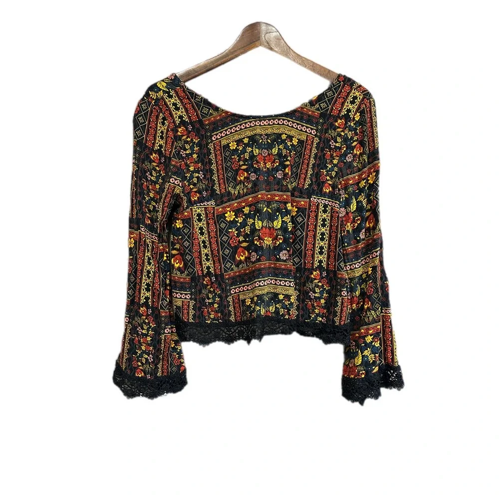H&M Coachella Festival Floral Print Bell Sleeve Lace Trim Crop Top Blouse